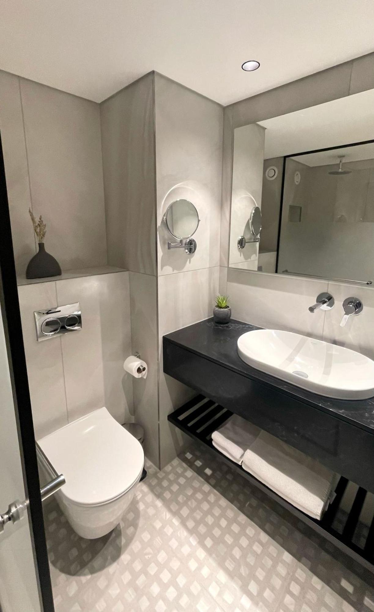 Caesar Premier Jerusalem Hotel Bagian luar foto